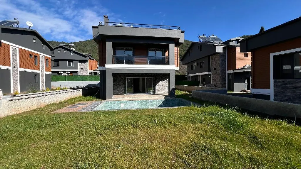 Uzumlu villa